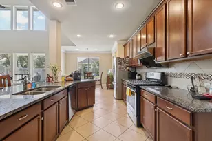 2710 Camden Hill Ln, Pearland, TX 77089 - Photo 17