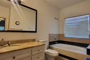 9734 La Vista Dr, Houston, TX 77041 - Photo 21