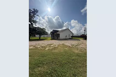 7235 Commerce Street, Iola, TX 77861 - Photo 3