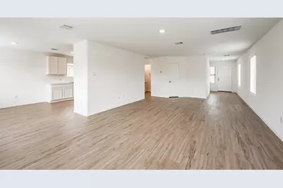 9123 Estes Lakes Drive, Baytown, TX 77521 - Photo 11