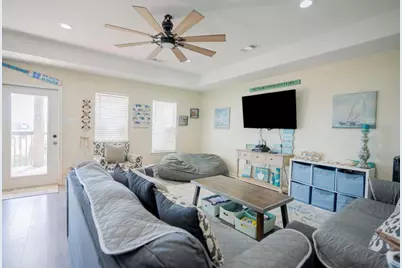 12919 Coronado Drive, Freeport, TX 77541 - Photo 7