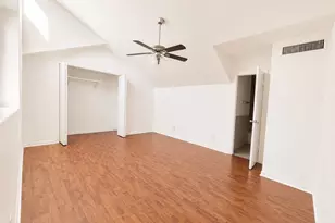 10811 Richmond Ave, Houston, TX 77042 - Photo 13