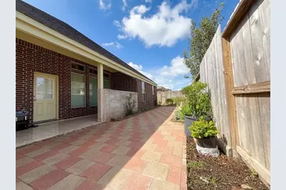 2818 Krenek Court, Rosenberg, TX 77471 - Photo 23