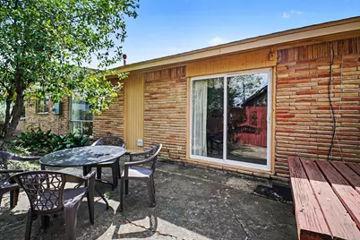 2803 Rockarbor Drive, Houston, TX 77063 - Photo 31