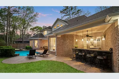 2 Lenox Hill Drive, The Woodlands, TX 77382 - Photo 33