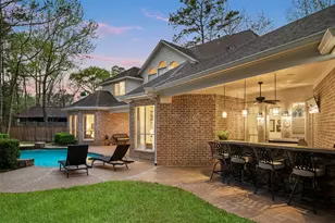 2 Lenox Hill Dr, The Woodlands, TX 77382 - Photo 33