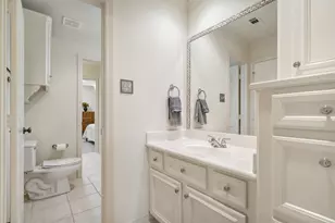 2 Lenox Hill Dr, The Woodlands, TX 77382 - Photo 49