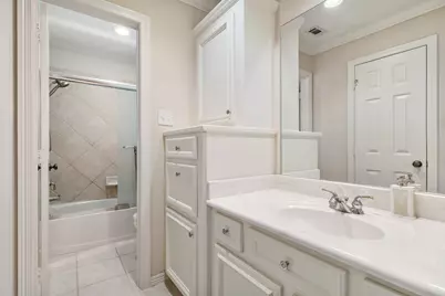 2 Lenox Hill Drive, The Woodlands, TX 77382 - Photo 45