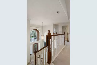 2 Lenox Hill Drive, The Woodlands, TX 77382 - Photo 39