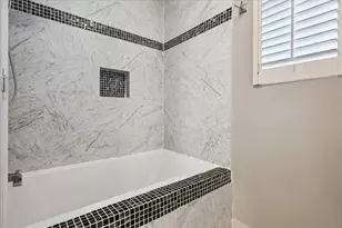3630 Latma Dr, Houston, TX 77025 - Photo 17