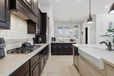 4826 Trickle Creek Drive, Fulshear, TX 77441 - Photo 7