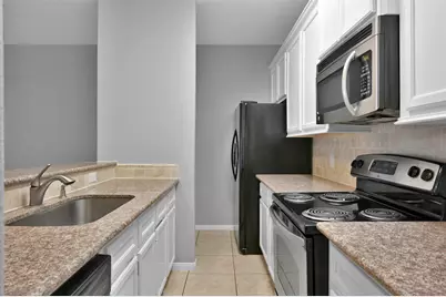 164 Binnacle Court #B, Willis, TX 77318 - Photo 5