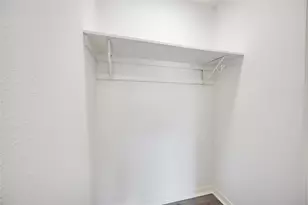 5033 Doolittle Blvd, Houston, TX 77033 - Photo 23