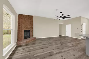 5306 Shady Gardens Dr, Humble, TX 77339 - Photo 3