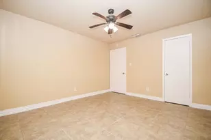 11330 Bandlon Dr, Houston, TX 77072 - Photo 23