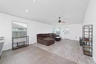 15402 Kaston Dr, Cypress, TX 77433 - Photo 7