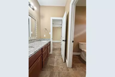 2850 Amber Avenue, Groves, TX 77619 - Photo 19