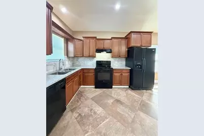2850 Amber Avenue, Groves, TX 77619 - Photo 7