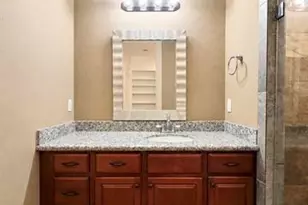 2850 Amber Ave, Groves, TX 77619 - Photo 9