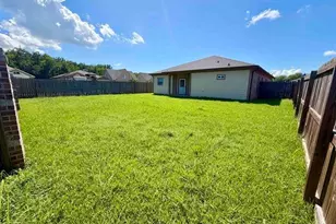 2850 Amber Ave, Groves, TX 77619 - Photo 39