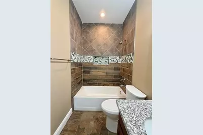 2850 Amber Avenue, Groves, TX 77619 - Photo 23