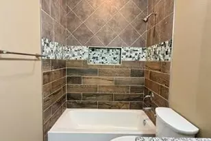 2850 Amber Ave, Groves, TX 77619 - Photo 23