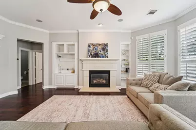 1611 Hill Spring Drive, Sugar Land, TX 77479 - Photo 11