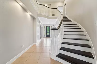 1611 Hill Spring Drive, Sugar Land, TX 77479 - Photo 5