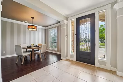 1611 Hill Spring Drive, Sugar Land, TX 77479 - Photo 3