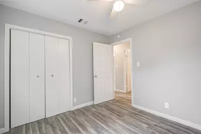 9317 Cathedral Drive, Houston, TX 77051 - Photo 13