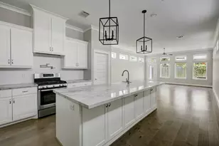 5233 Larkin St, Houston, TX 77007 - Photo 3