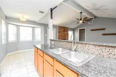 2947 Highland Lakes Drive, Missouri City, TX 77459 - Photo 9