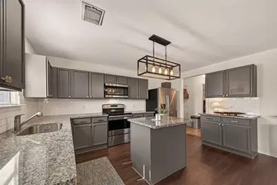 2607 Bisontine Street, Friendswood, TX 77546 - Photo 3