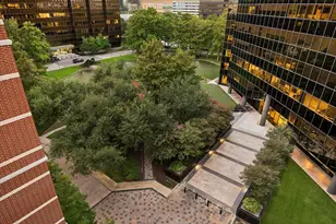 5005 Hidalgo St, Houston, TX 77056 - Photo 17