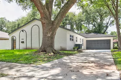 8406 Beechaven Rd, La Porte, TX 77571 - Photo 1