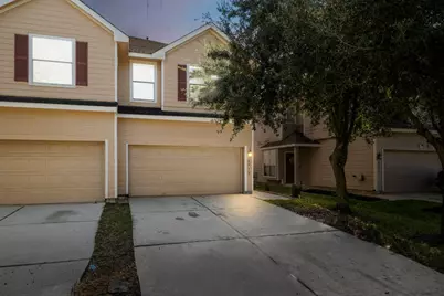 2911 Hackamore Hollow Lane, Houston, TX 77014 - Photo 3