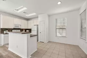 2911 Hackamore Hollow Ln, Houston, TX 77014 - Photo 41