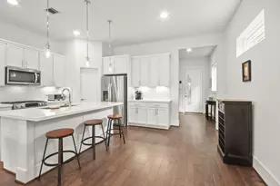 2405 Freeman St, Houston, TX 77009 - Photo 15