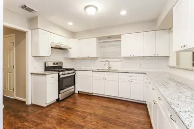 647 Mosswood Drive, Conroe, TX 77302 - Photo 9