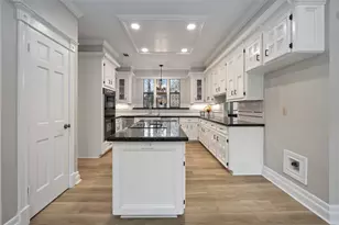 2810 4 Pines Dr, Houston, TX 77345 - Photo 13