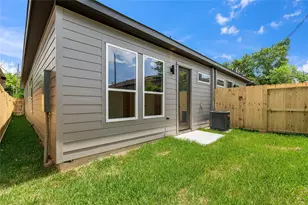 6622 St Augustine St, Houston, TX 77021 - Photo 21