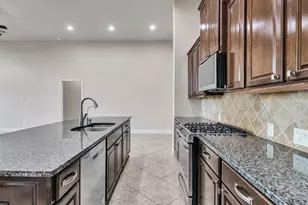 3719 Cibolo Ct, Pearland, TX 77584 - Photo 7