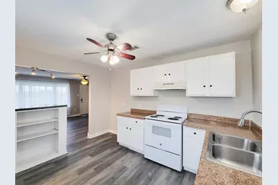 4817 Lawndale Street, La Marque, TX 77568 - Photo 9