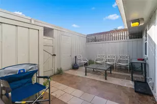2061 Winrock Blvd, Houston, TX 77057 - Photo 17