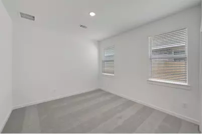 12111 St Augustine Drive, Mont Belvieu, TX 77535 - Photo 13