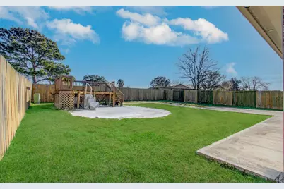 115 Brazos Drive, Baytown, TX 77523 - Photo 31