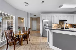 2320 Terrace Dr, Baytown, TX 77521 - Photo 17