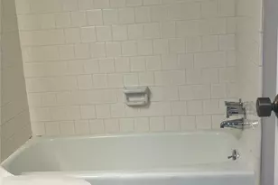 12633 Memorial Dr, Houston, TX 77024 - Photo 5