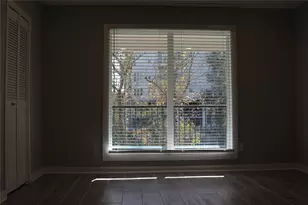 12633 Memorial Dr, Houston, TX 77024 - Photo 27