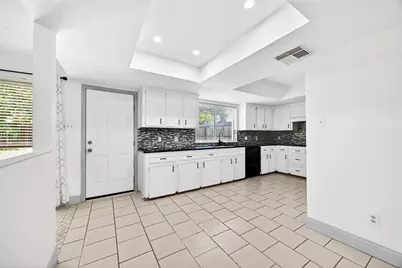 3031 Shawnee Drive, Sugar Land, TX 77479 - Photo 19